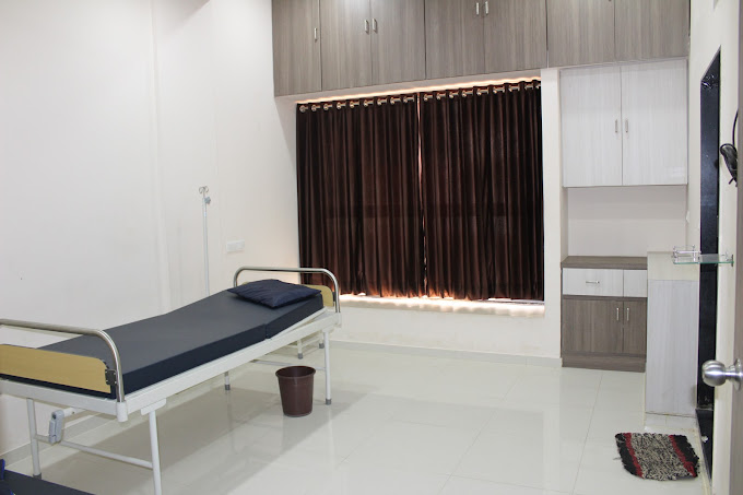 Arthroscopy  surgery in Anand