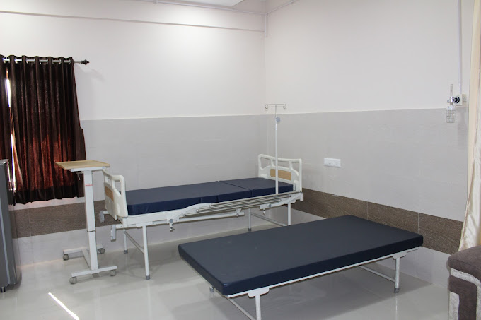Trauma Center in Anand